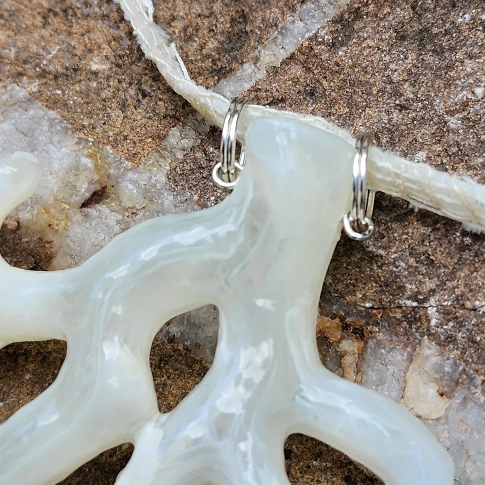 Artisan Boho Raw boyfriend Cut Choker White Coral Concept Accessory Shabby Chic - Picture 8 of 13